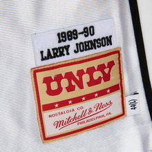 Mitchell & Ness Authentic UNLV 1989 “Larry Johnson” Jersey (M)