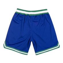 Mitchell & Ness Authentic “Dallas Mavericks” Away Shorts 1998-99 (M)